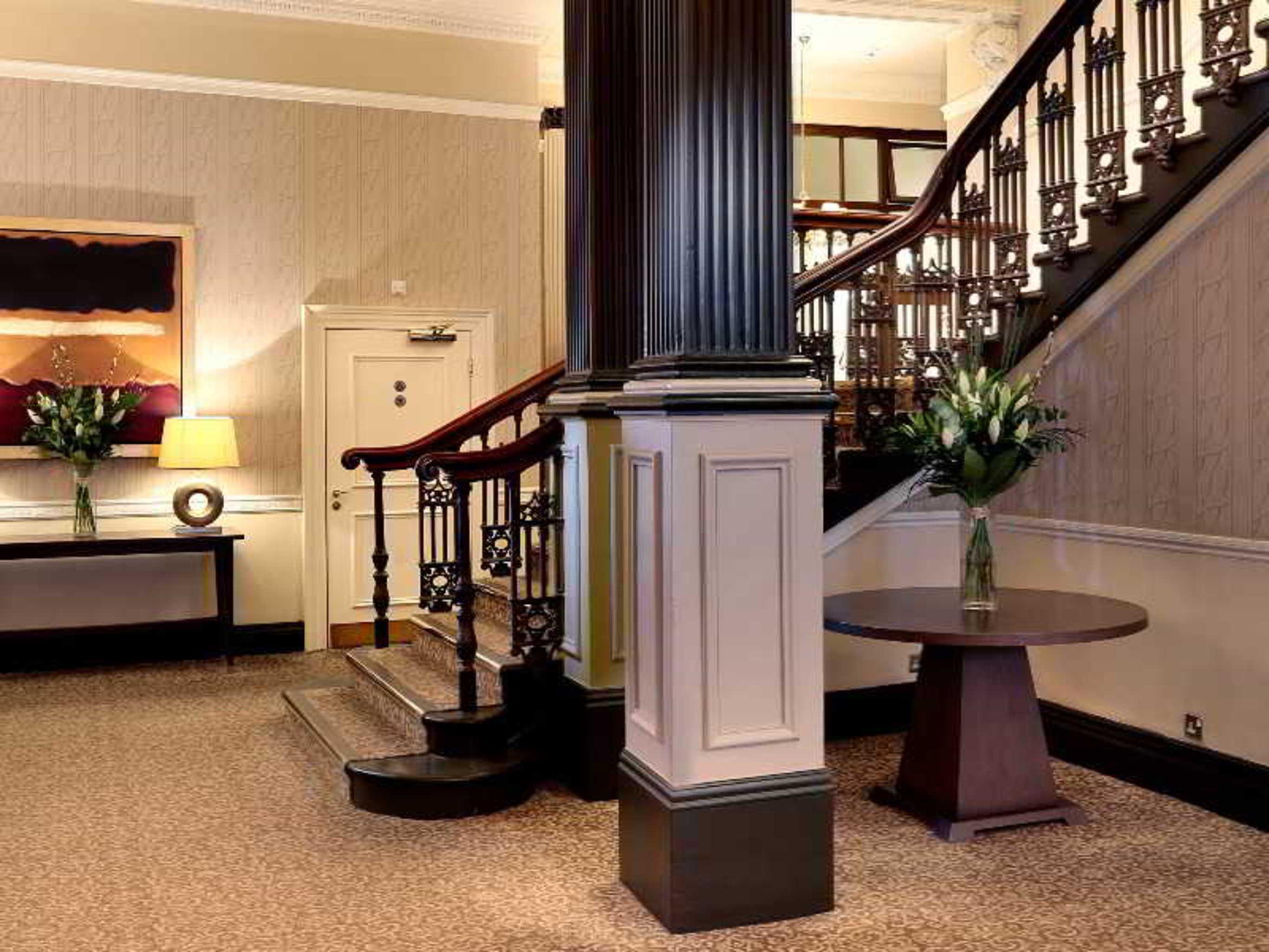 Macdonald New Blossoms Hotel Chester Exterior photo